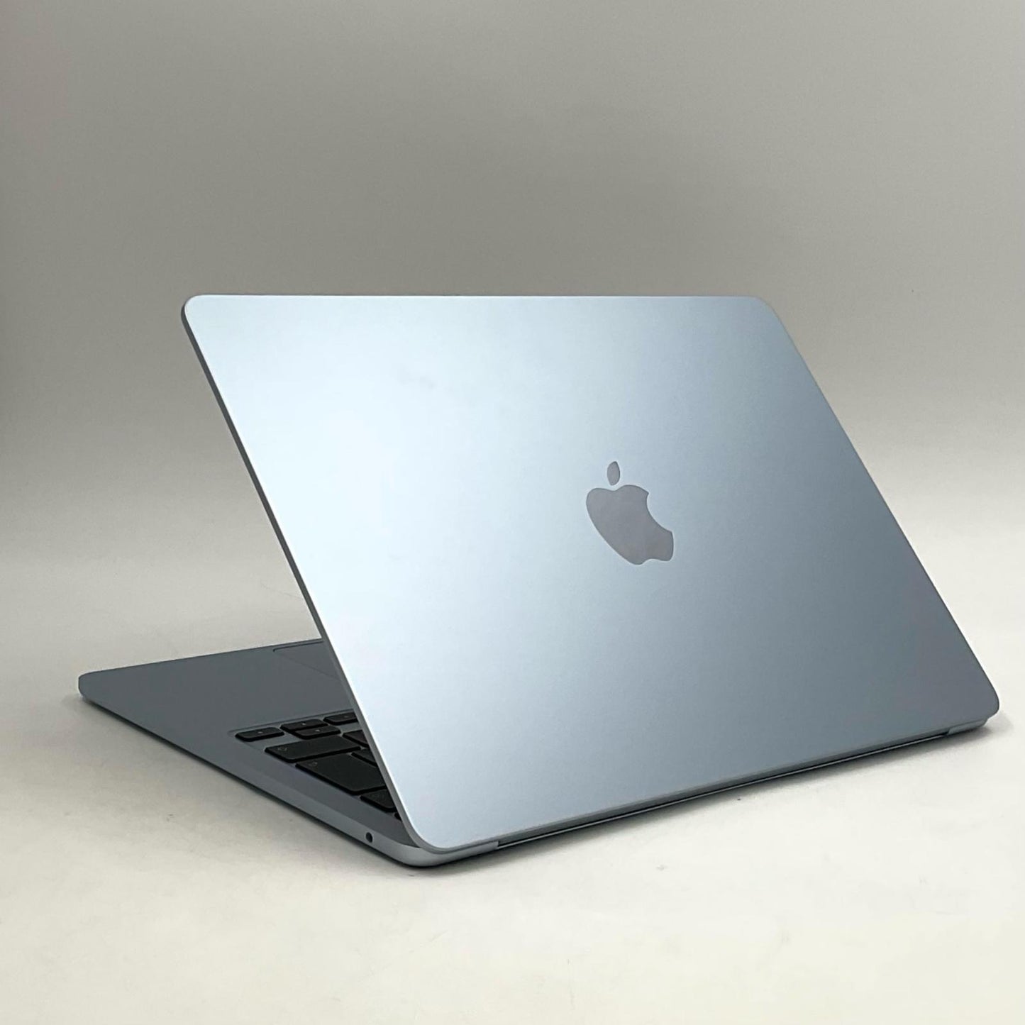 【全額返金保証】【最速発送】Apple MacBook Air 13インチ 2025 Apple M4 16GB 512GB スカイブルー 100% 超美品 動作確認済