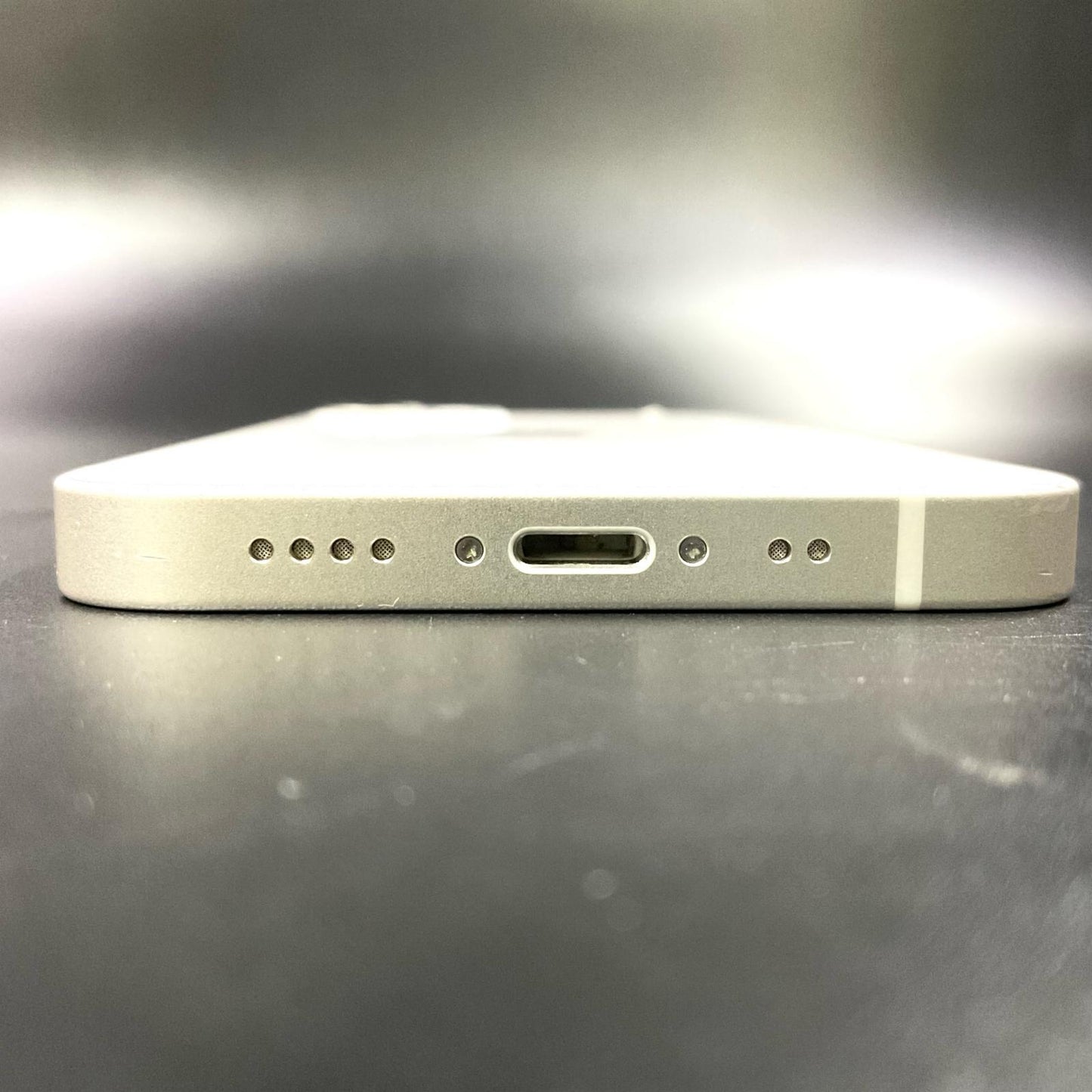 【最速発送】Apple iPhone iPhone 12 mini 128GB ホワイト docomo 白ロム【難有】 97%