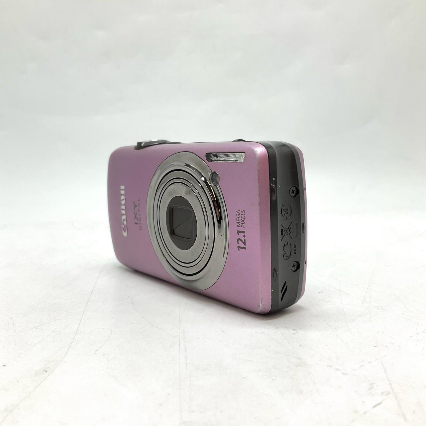 【最速発送】Canon コンパクトデジタルカメラ IXY 930 IS【難有】
