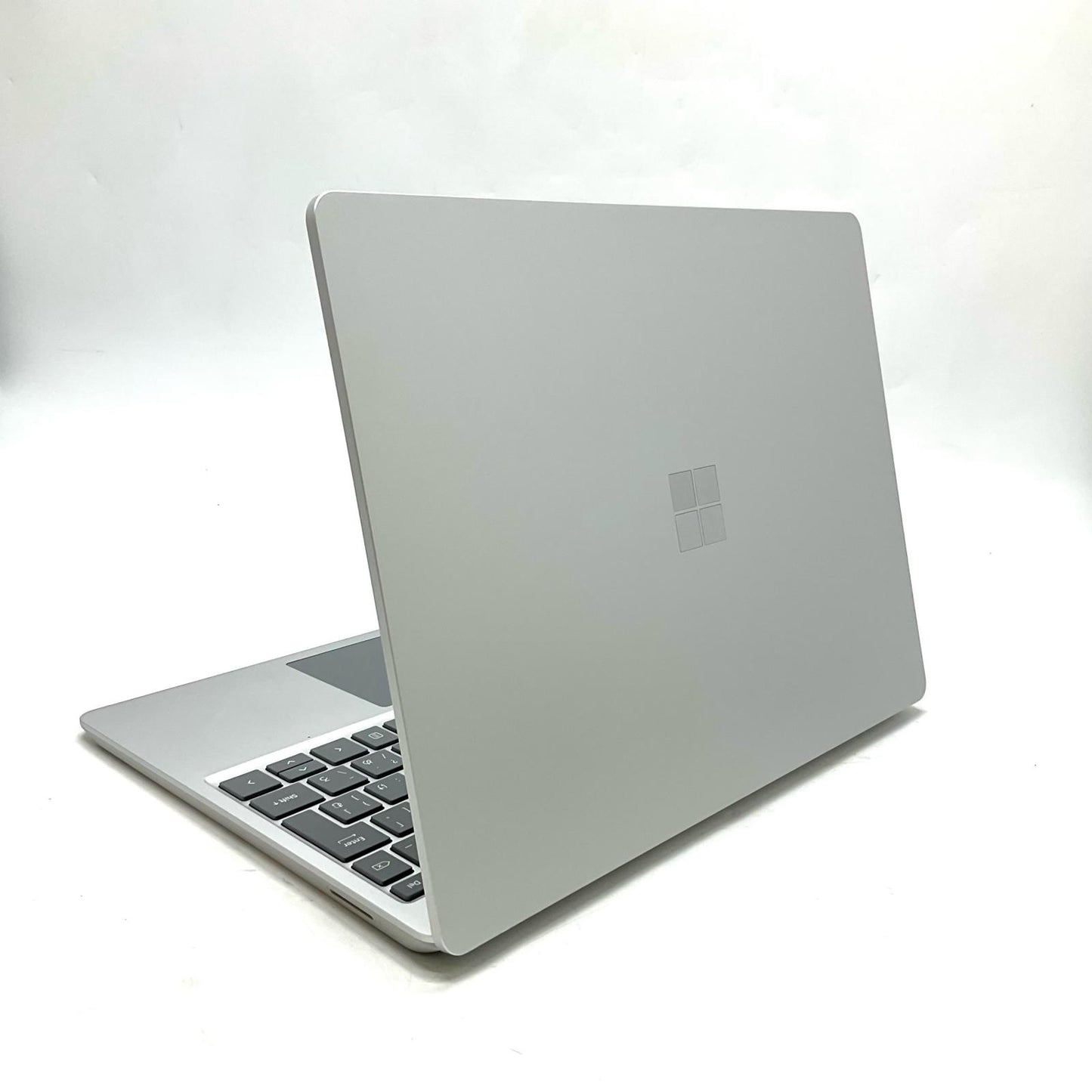 【全額返金保証】【最速発送】Microsoft Surface Laptop Go 3 XJB-00004 i5-1235U 8GB SSD 128GB 94.4% 美品 動作確認済