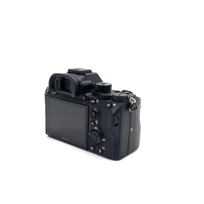 【全額返金保証】【最速発送】Sony デジタル一眼 α7R III ILCE-7RM3 ボディ ブラック 美品 動作確認済