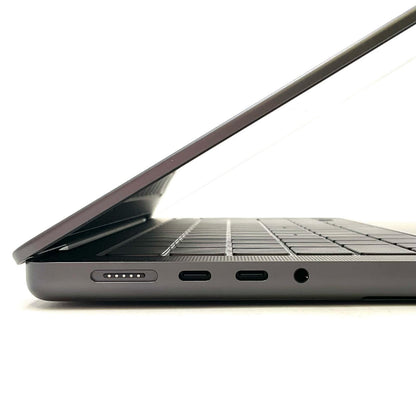 【全額返金保証】【最速発送】Apple MacBook Pro 14インチ Apple M5 24GB 1TB スペースブラック 100% 超美品 動作確認済