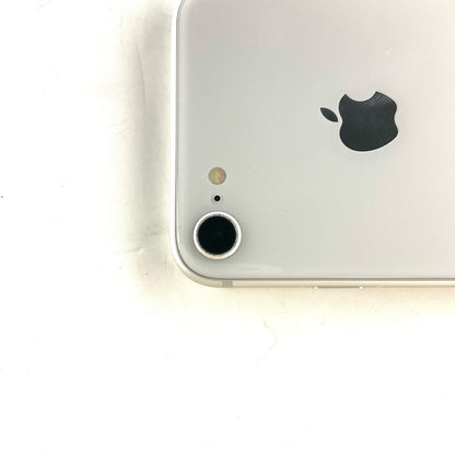 【全額返金保証】【最速発送】Apple iPhone iPhone 8 64GB ホワイト au 白ロム 動作確認済 89%