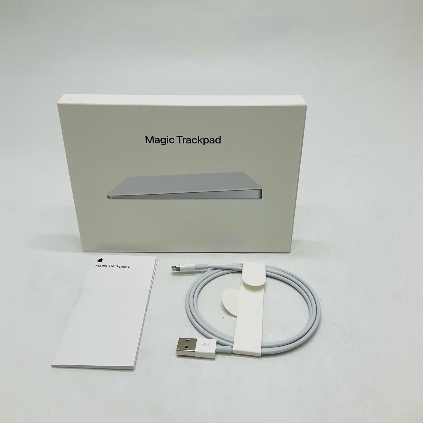 【全額返金保証】【最速発送】Apple Magic Trackpad 2 MJ2R2J/A 美品 動作確認済