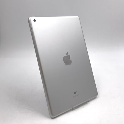 【全額返金保証】【最速発送】Apple iPad iPad 10.2インチ 第9世代 64GB シルバー Wi-Fi 美品 動作確認済