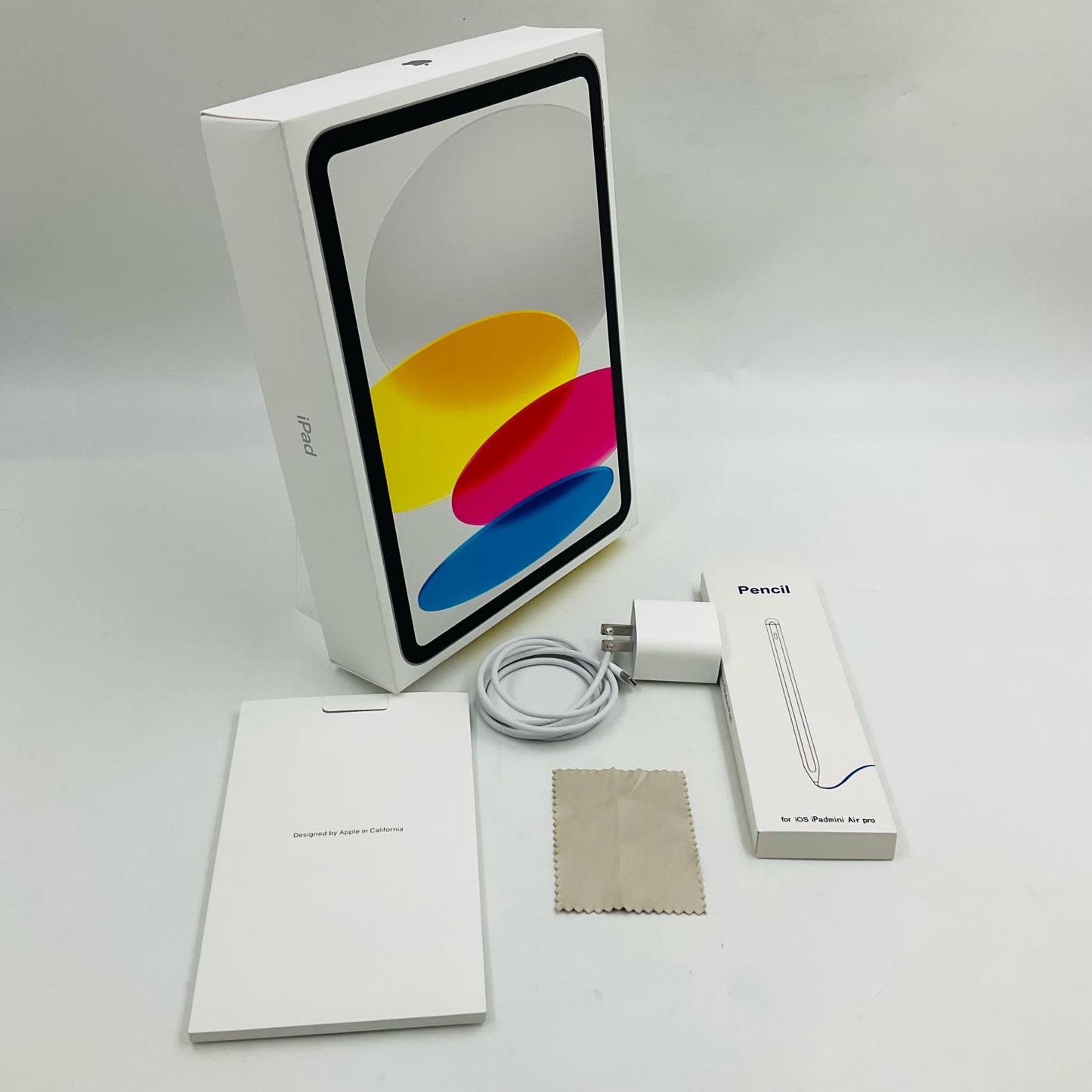 【全額返金保証】【最速発送】Apple iPad iPad 11インチ 128GB シルバー Wi-Fi 超美品 動作確認済
