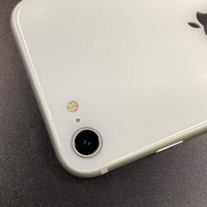 【全額返金保証】【最速発送】Apple iPhone iPhone SE（第2世代） 64GB ホワイト au SIMフリー 白ロム 美品 動作確認済 100%