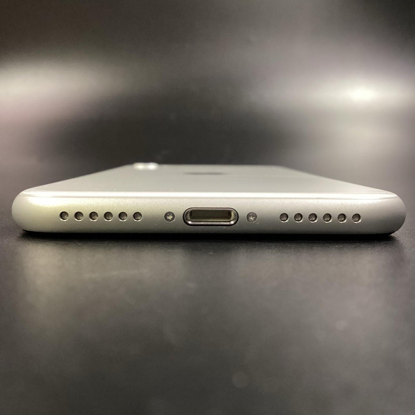 【全額返金保証】【最速発送】Apple iPhone iPhone SE（第2世代） 64GB ホワイト au SIMフリー 白ロム 美品 動作確認済 100%