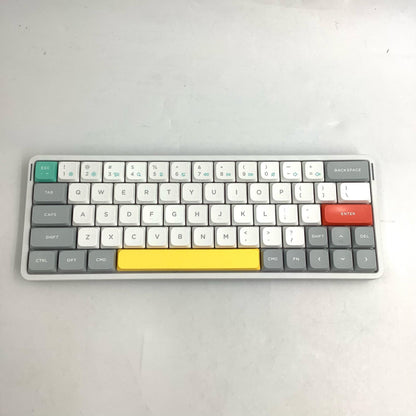 【全額返金保証】【最速発送】NuPhy Air60 V2 NuPhyワイヤレスキーボード Air60 V2 美品 動作確認済