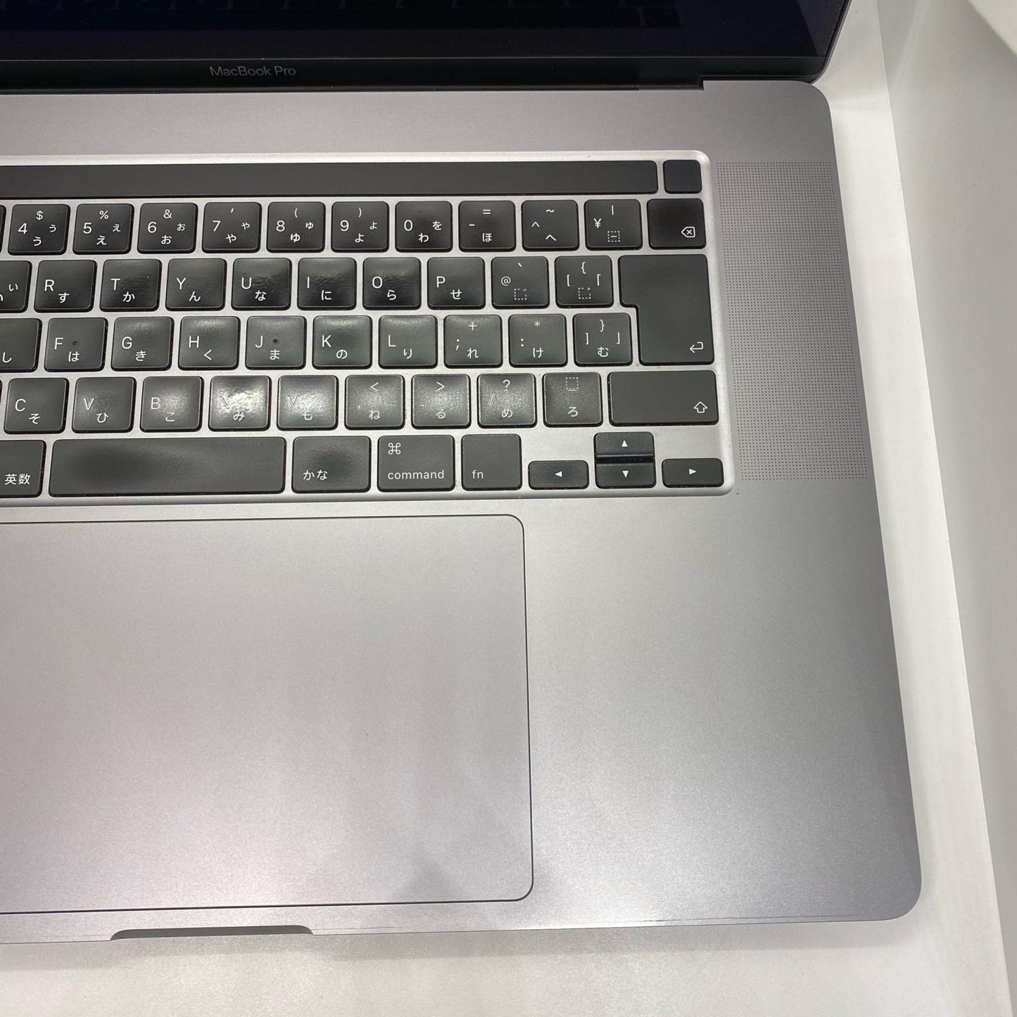 【最速発送】Apple MacBook Pro 16インチ 2019 2.3GHz 8コア Intel Core i9 16GB 1TB シルバー【難有】
