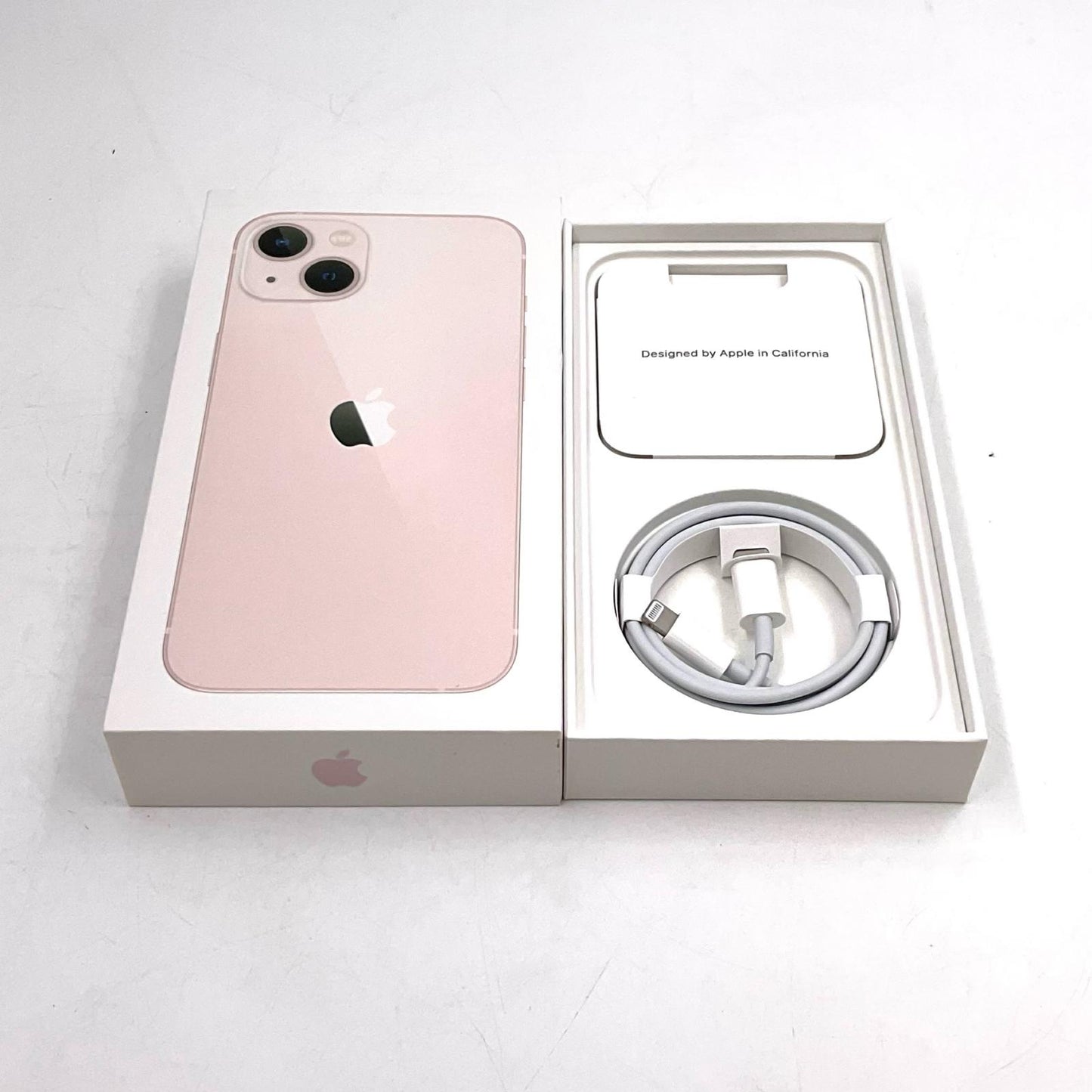 【全額返金保証】【最速発送】Apple iPhone iPhone 13 256GB ピンク au SIMフリー 美品 動作確認済 89%