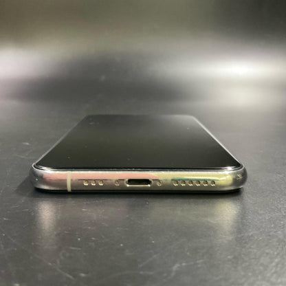 【全額返金保証】【最速発送】Apple iPhone iPhone 11 Pro 256GB シルバー docomo 白ロム 動作確認済 69%