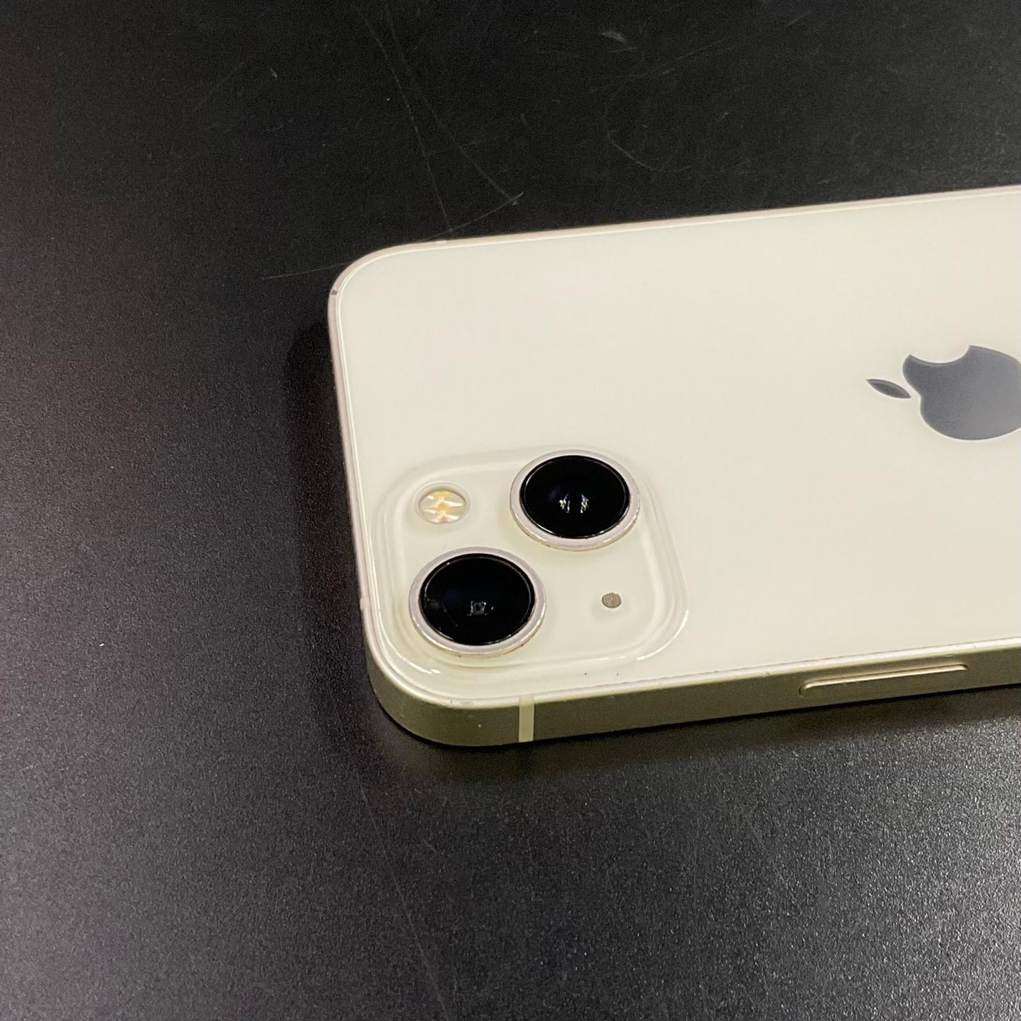【全額返金保証】【最速発送】Apple iPhone iPhone 13 128GB スターライト Softbank 動作確認済 100%