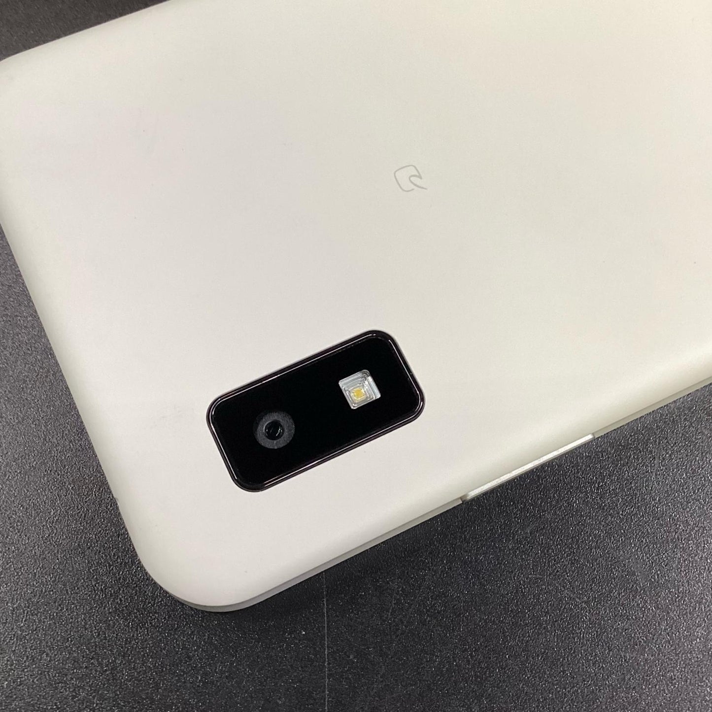 【全額返金保証】【最速発送】SHARP AQUOS wish3 64GB ホワイト SIMフリー SH-M25 白ロム 美品 動作確認済