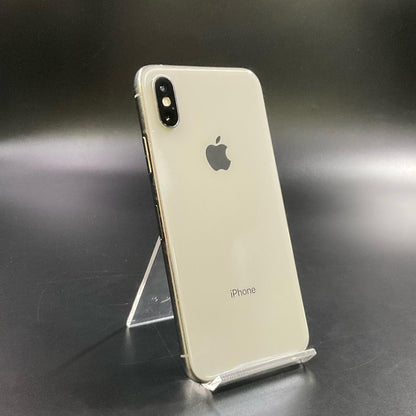 【全額返金保証】【最速発送】Apple iPhone iPhone XS 256GB シルバー docomo SIMフリー 白ロム 動作確認済 64%
