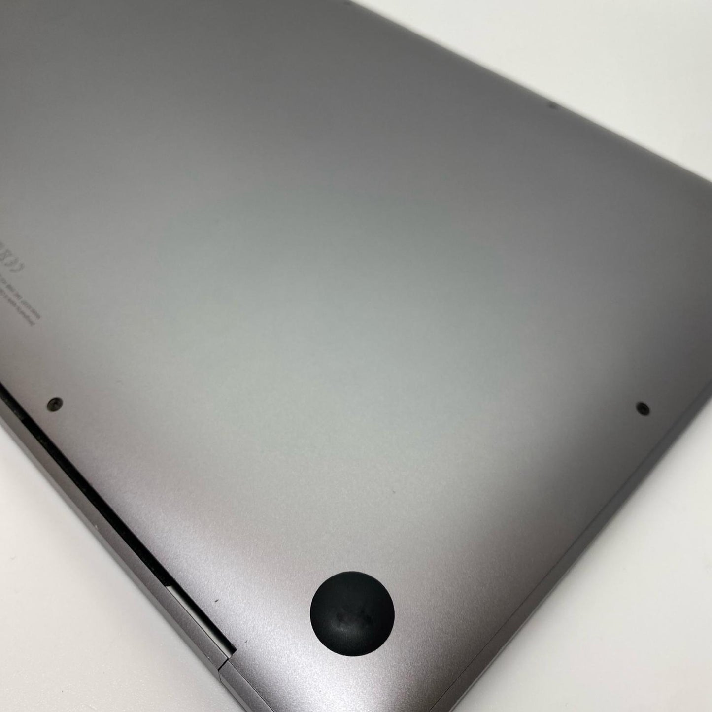 【全額返金保証】【最速発送】Apple MacBook Air 13インチ 2020 Apple M1 8GB 256GB シルバー 79% 動作確認済