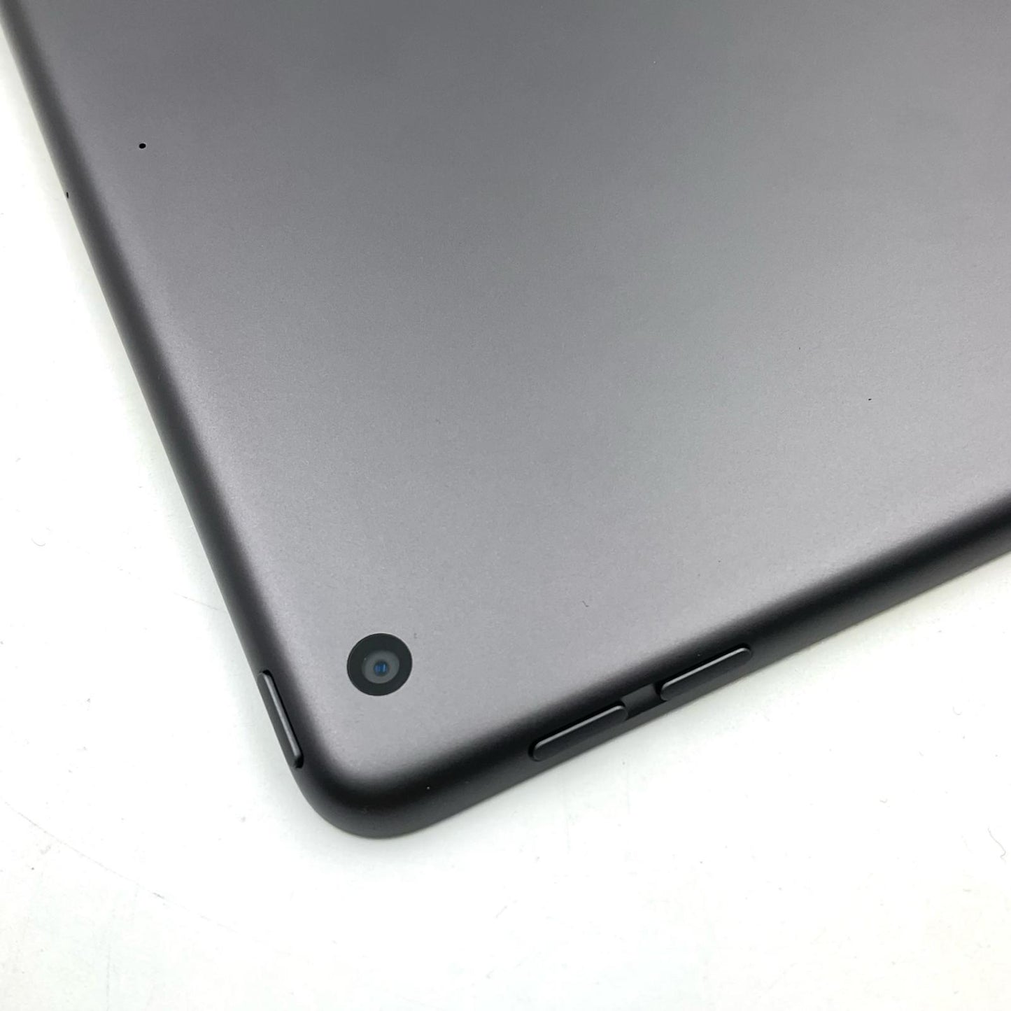 【全額返金保証】【最速発送】Apple iPad iPad 10.2インチ 第9世代 256GB スペースグレイ Wi-Fi 美品 動作確認済