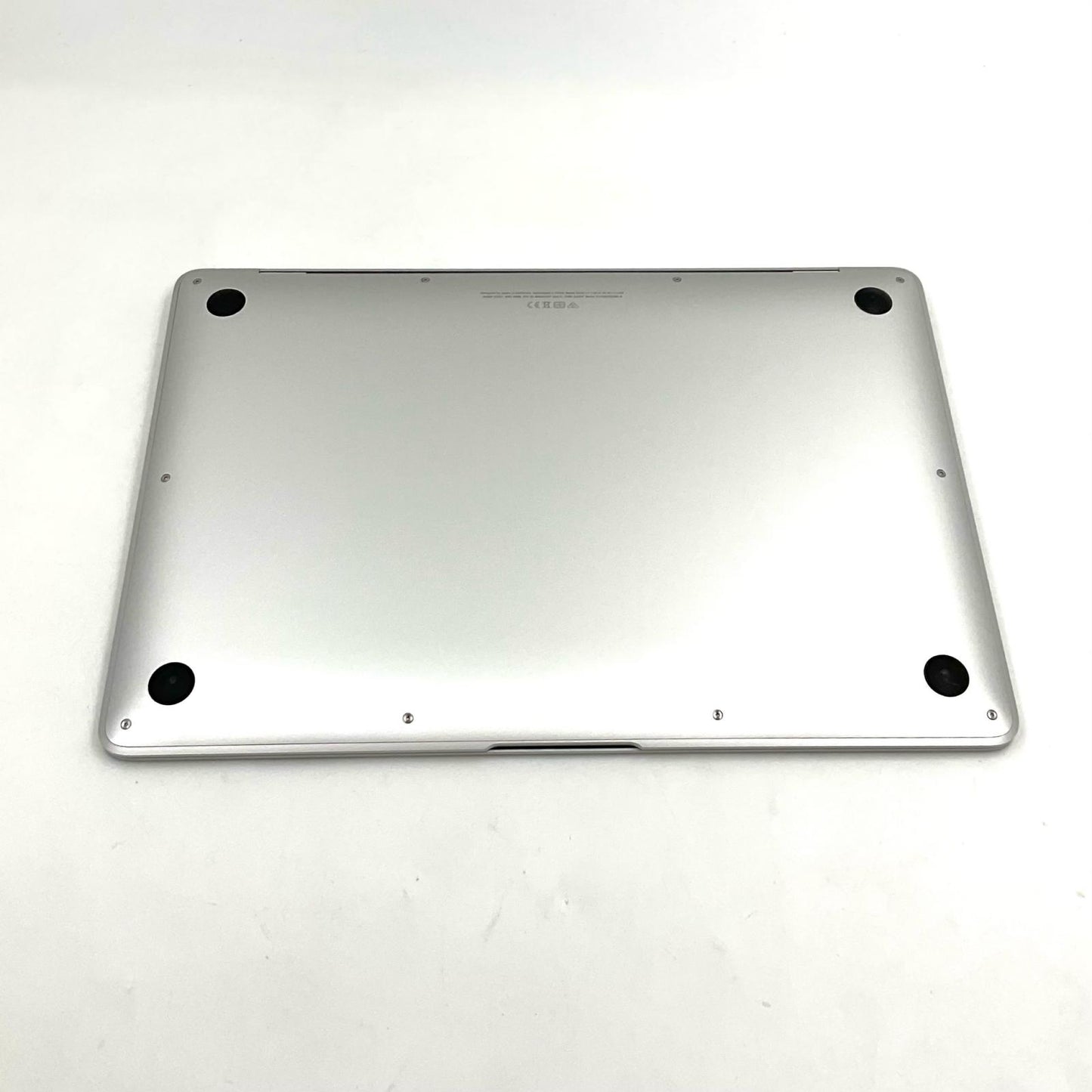 【全額返金保証】【最速発送】Apple MacBook Air 13.3インチ 2020 Apple M1 8GB 512GB シルバー 97% 美品 動作確認済