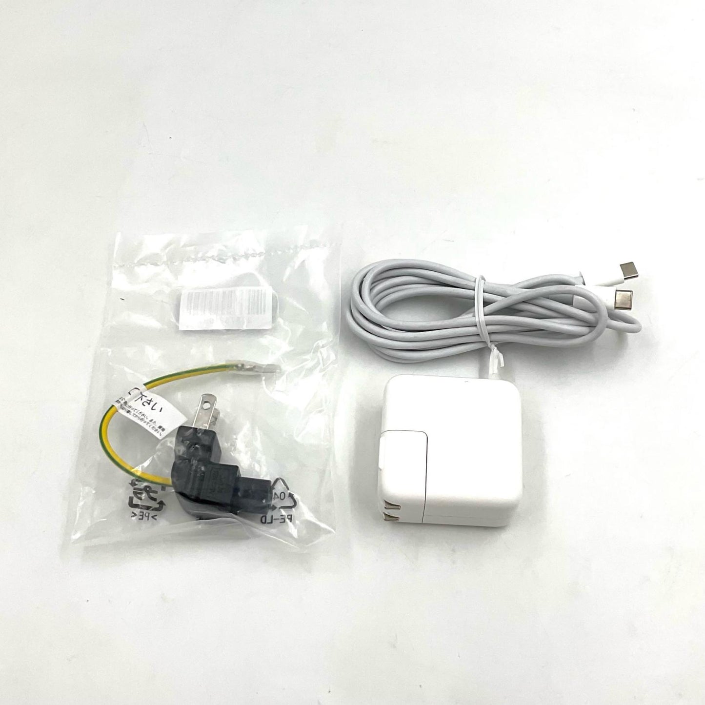 【全額返金保証】【最速発送】Apple MacBook Air 13.3インチ 2020 Apple M1 8GB 512GB シルバー 97% 美品 動作確認済