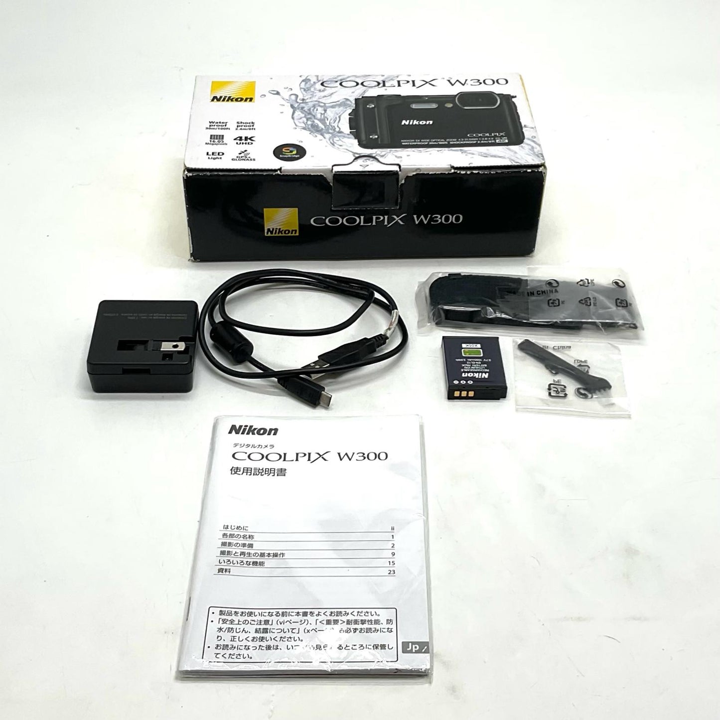 【全額返金保証】【最速発送】Nikon コンパクトデジタルカメラ COOLPIX W300 ブラック 超美品 動作確認済