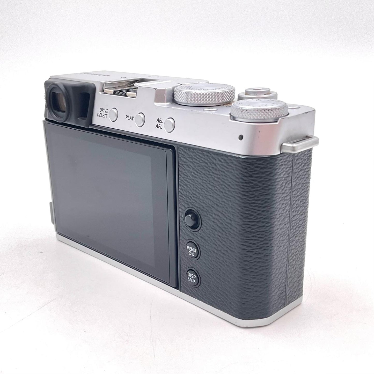 【全額返金保証】【最速発送】FUJIFILM デジタル一眼 X-E4 シルバー 動作確認済
