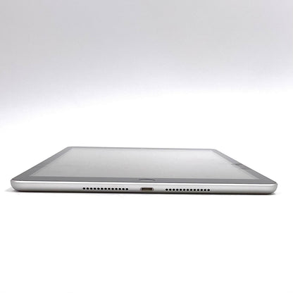 【全額返金保証】【最速発送】Apple iPad iPad 10.2インチ 第9世代 64GB シルバー Wi-Fi 超美品 動作確認済