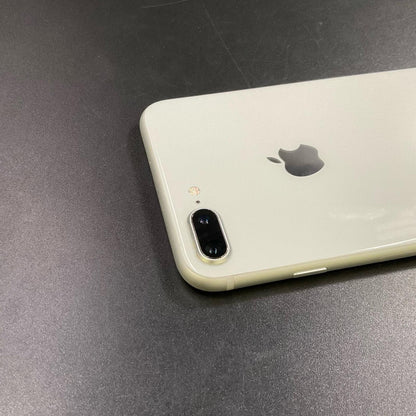 【最速発送】Apple iPhone iPhone 8 Plus 64GB シルバー Softbank 白ロム【難有】 75%