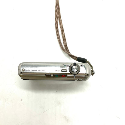 【全額返金保証】【最速発送】カシオ コンパクトデジタルカメラ EXILIM ZOOM EX-Z1000 美品 動作確認済