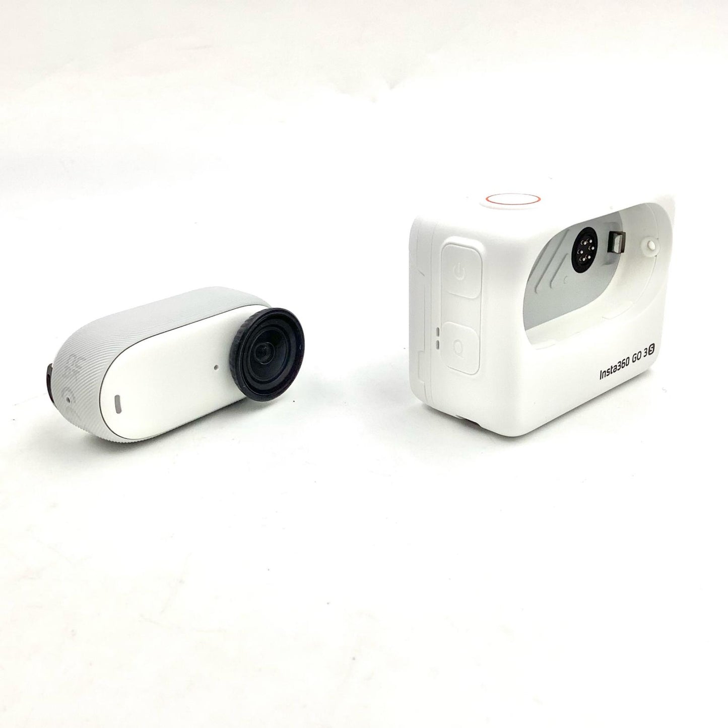 【全額返金保証】【最速発送】Insta360 GO 3S (128GB) [アークティックホワイト] 超美品 動作確認済