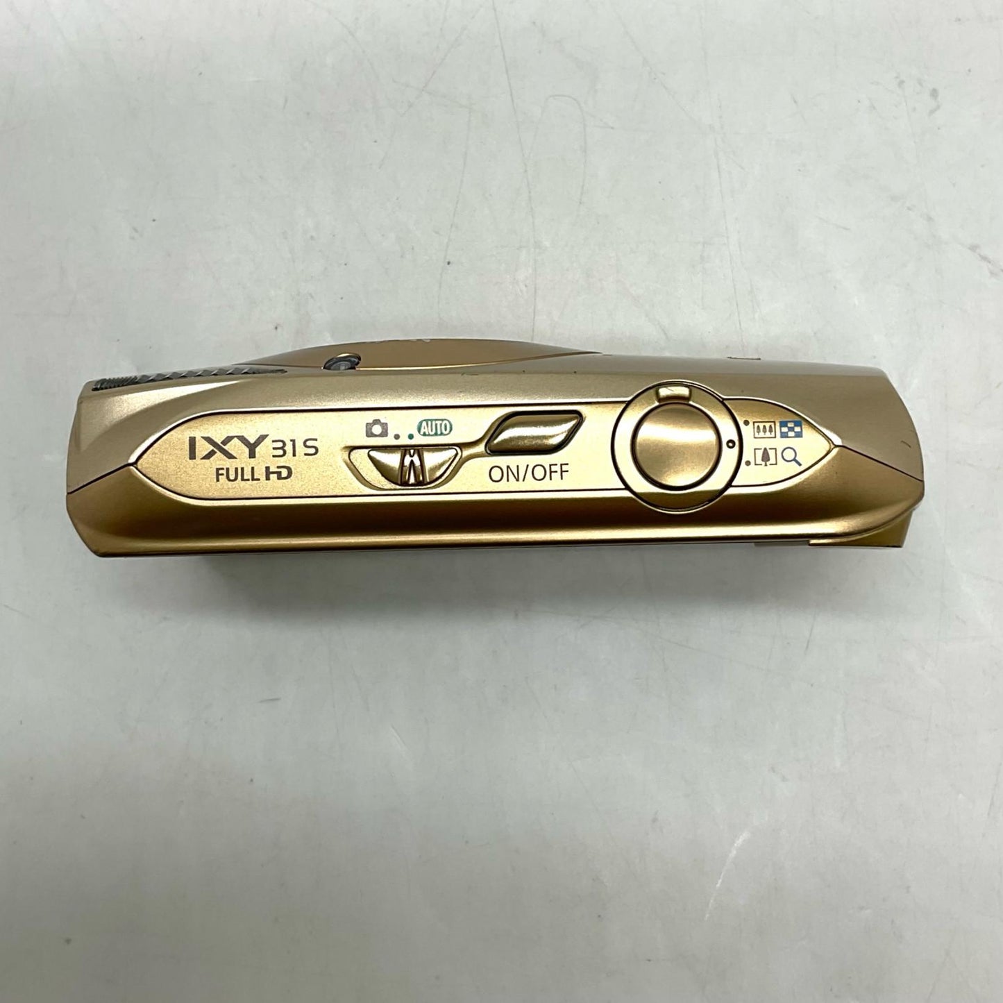 【全額返金保証】【最速発送】Canon コンパクトデジタルカメラ IXY 31S [ゴールド] 美品 動作確認済