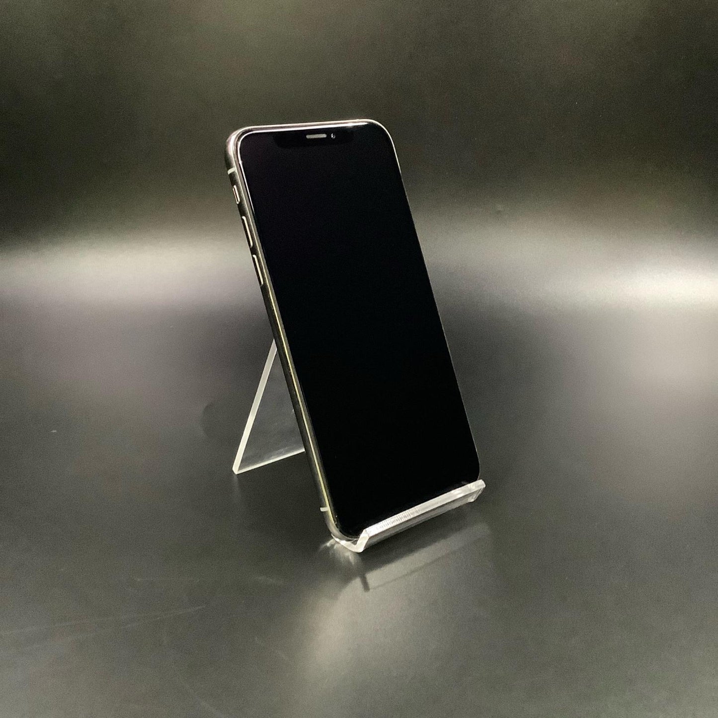 【最速発送】Apple iPhone iPhone XS 64GB シルバー au 白ロム【難有】 73%