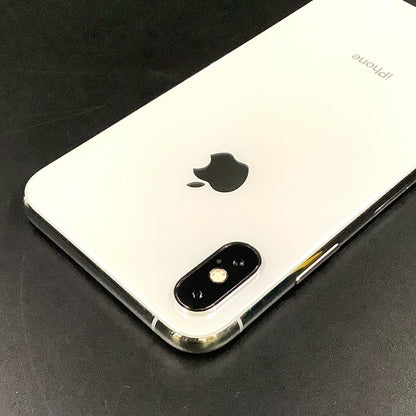 【最速発送】Apple iPhone iPhone XS 64GB シルバー au 白ロム【難有】 73%
