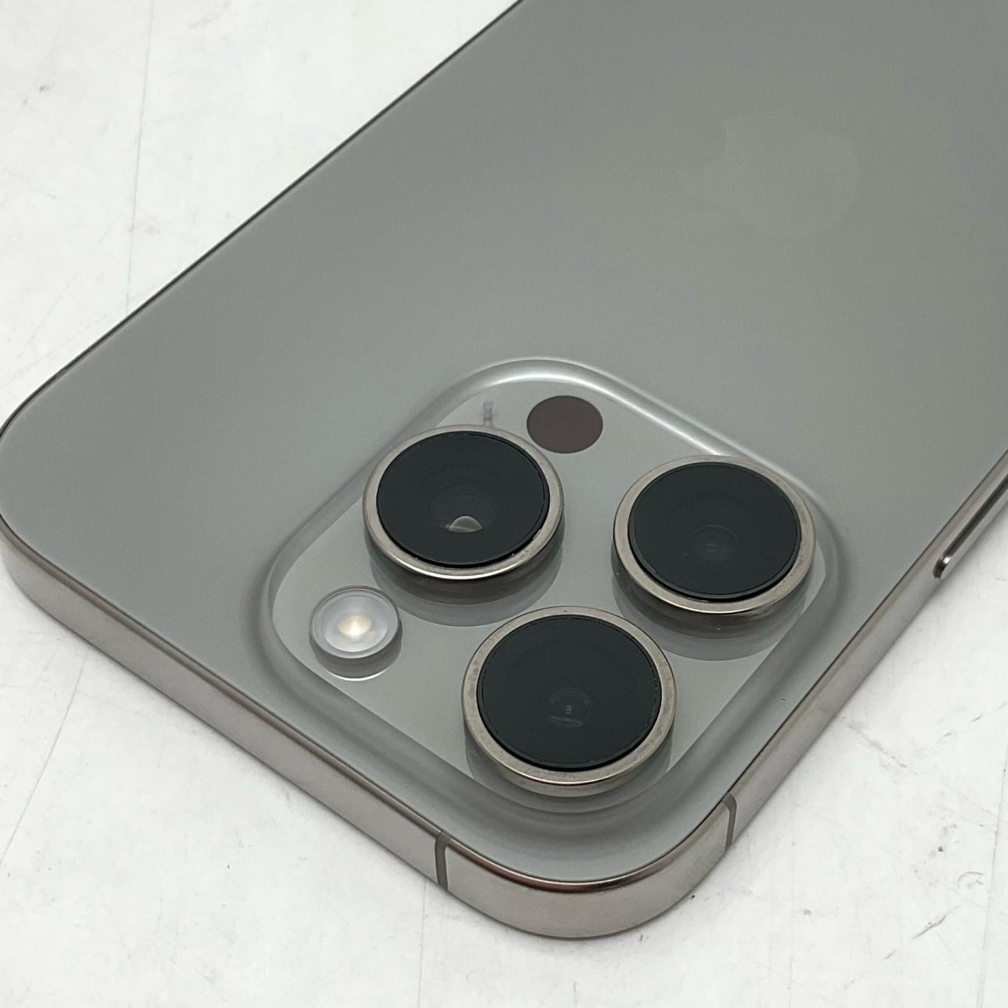 【全額返金保証】【最速発送】Apple iPhone iPhone 16 Pro 256GB ナチュラルチタニウム Softbank 超美品 動作確認済 100%