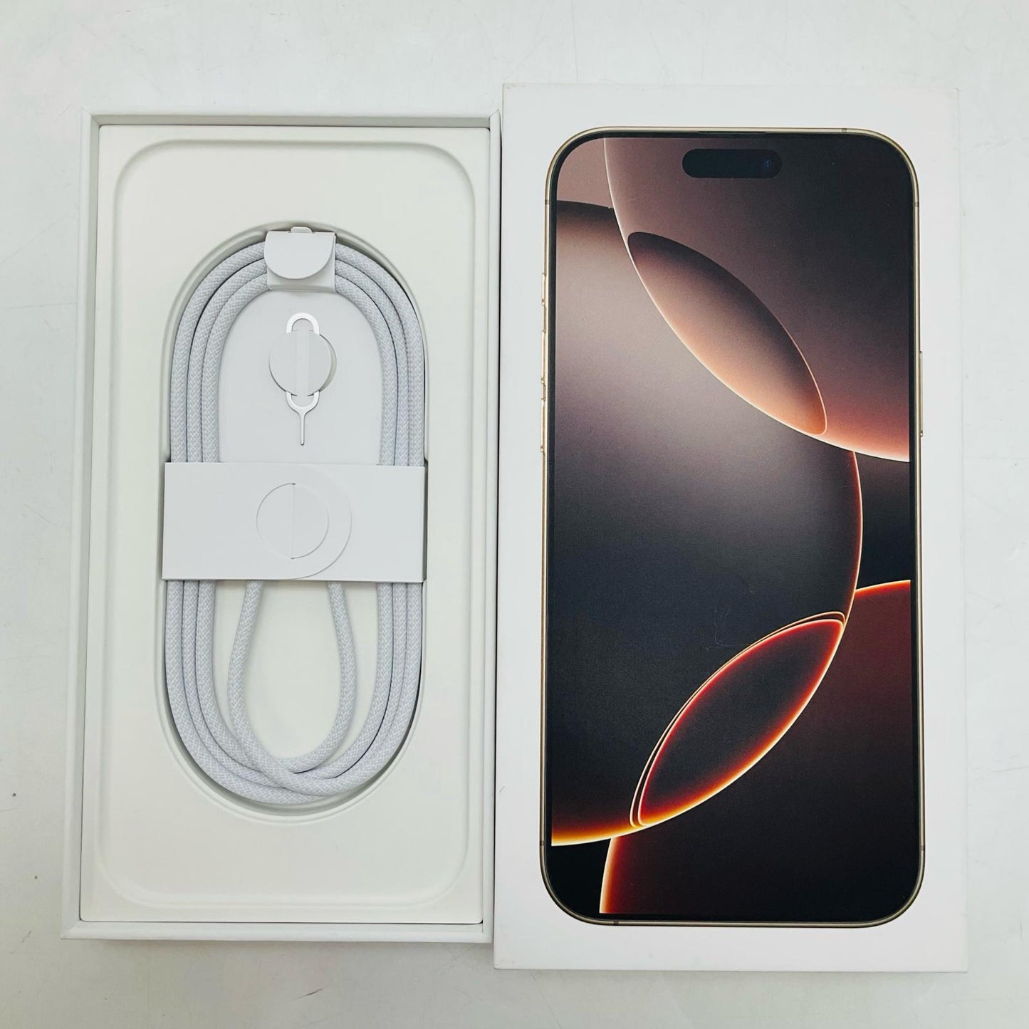 【全額返金保証】【最速発送】Apple iPhone iPhone 16 Pro Max 256GB デザートチタニウム Softbank 動作確認済 100%