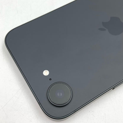【全額返金保証】【最速発送】Apple iPhone iPhone 16e 128GB ブラック au 白ロム 超美品 動作確認済 100%