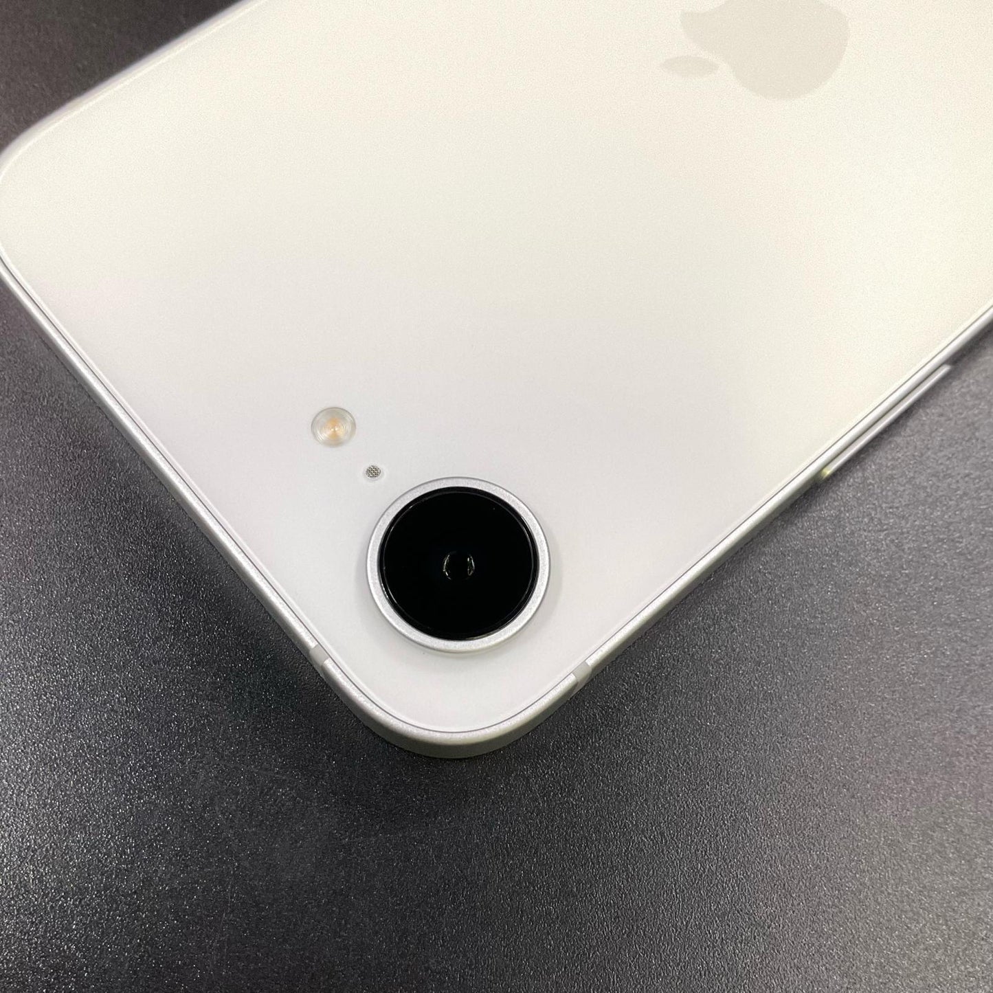 【全額返金保証】【最速発送】Apple iPhone iPhone 16e 128GB ホワイト SIMフリー 白ロム 超美品 動作確認済 100%