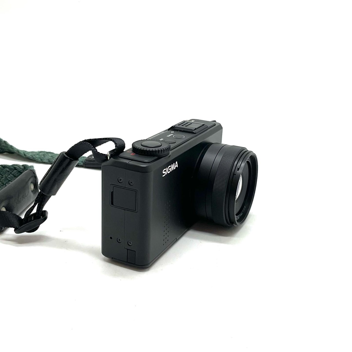 【全額返金保証】【最速発送】SIGMA コンパクトデジタルカメラ DP1 Merrill 美品 動作確認済