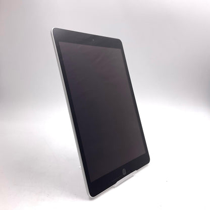【全額返金保証】【最速発送】Apple iPad iPad 10.2インチ 第9世代 64GB シルバー Wi-Fi 超美品 動作確認済