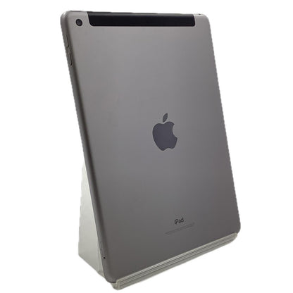 【全額返金保証】【最速発送】Apple iPad iPad 第6世代 32GB スペースグレイ Wi-Fi au 白ロム 美品 動作確認済