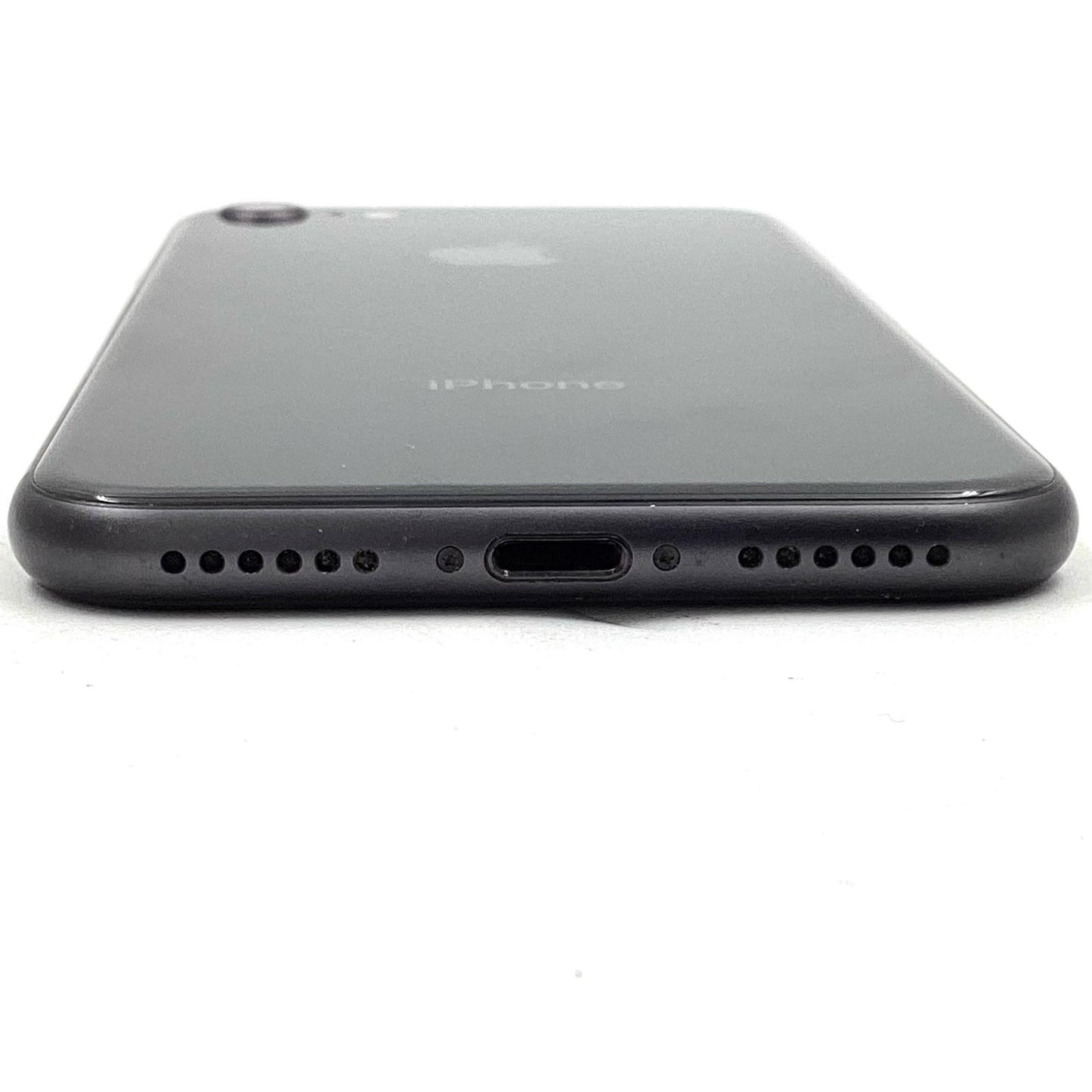 【全額返金保証】【最速発送】Apple iPhone iPhone 8 64GB スペースグレイ au 白ロム 美品 動作確認済 87%