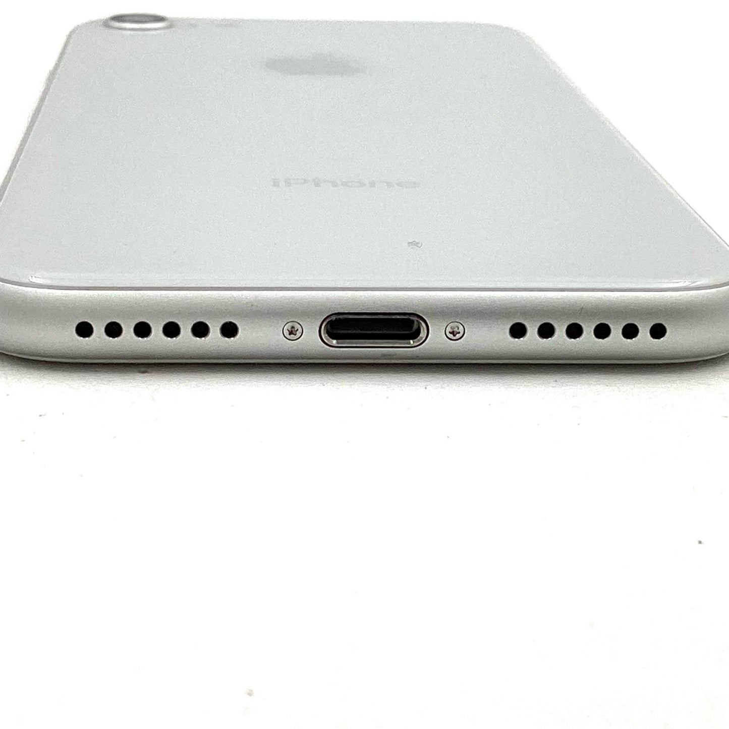 【全額返金保証】【最速発送】Apple iPhone iPhone 8 64GB シルバー au 白ロム 美品 動作確認済 100%
