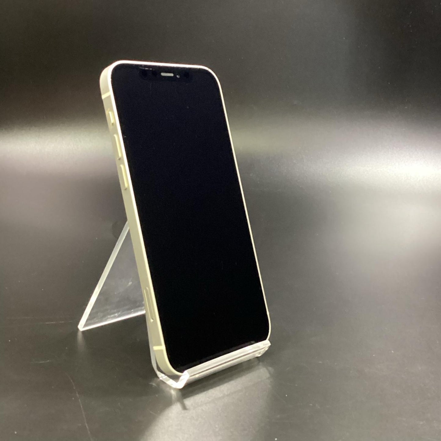 【全額返金保証】【最速発送】Apple iPhone iPhone 12 64GB ホワイト au 白ロム 動作確認済 86%