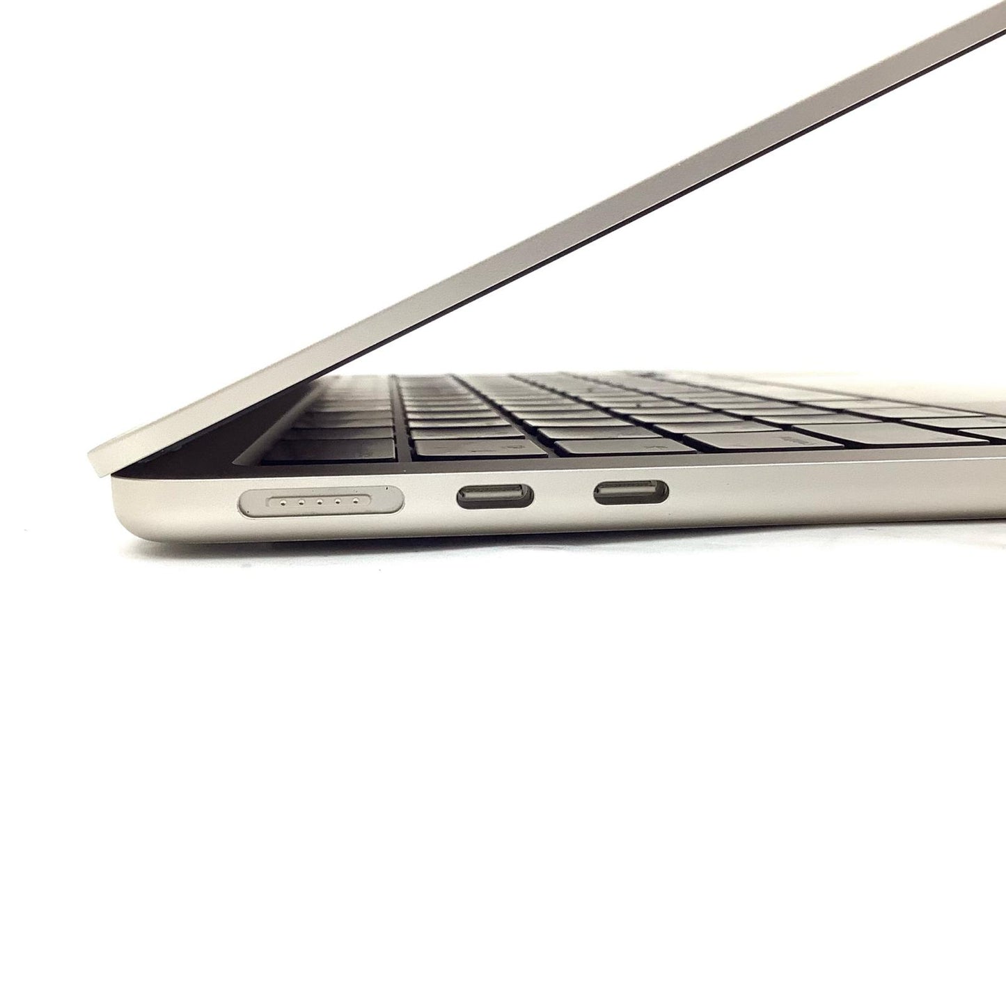 【全額返金保証】【最速発送】Apple MacBook Air 13インチ 2022 Apple M2 8GB 256GB スターライト 100% 超美品 動作確認済
