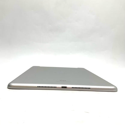 【全額返金保証】【最速発送】Apple iPad iPad 10.2インチ 第9世代 64GB シルバー WiFi+Cellular docomo SIMフリー 白ロム 美品 動作確認済