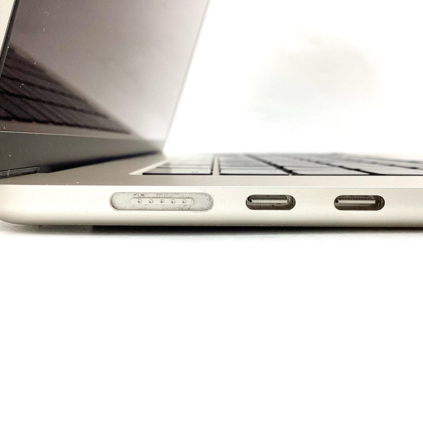 【最速発送】Apple MacBook Air 15インチ 2023 Apple M2 8GB 256GB スターライト 86%【難有】