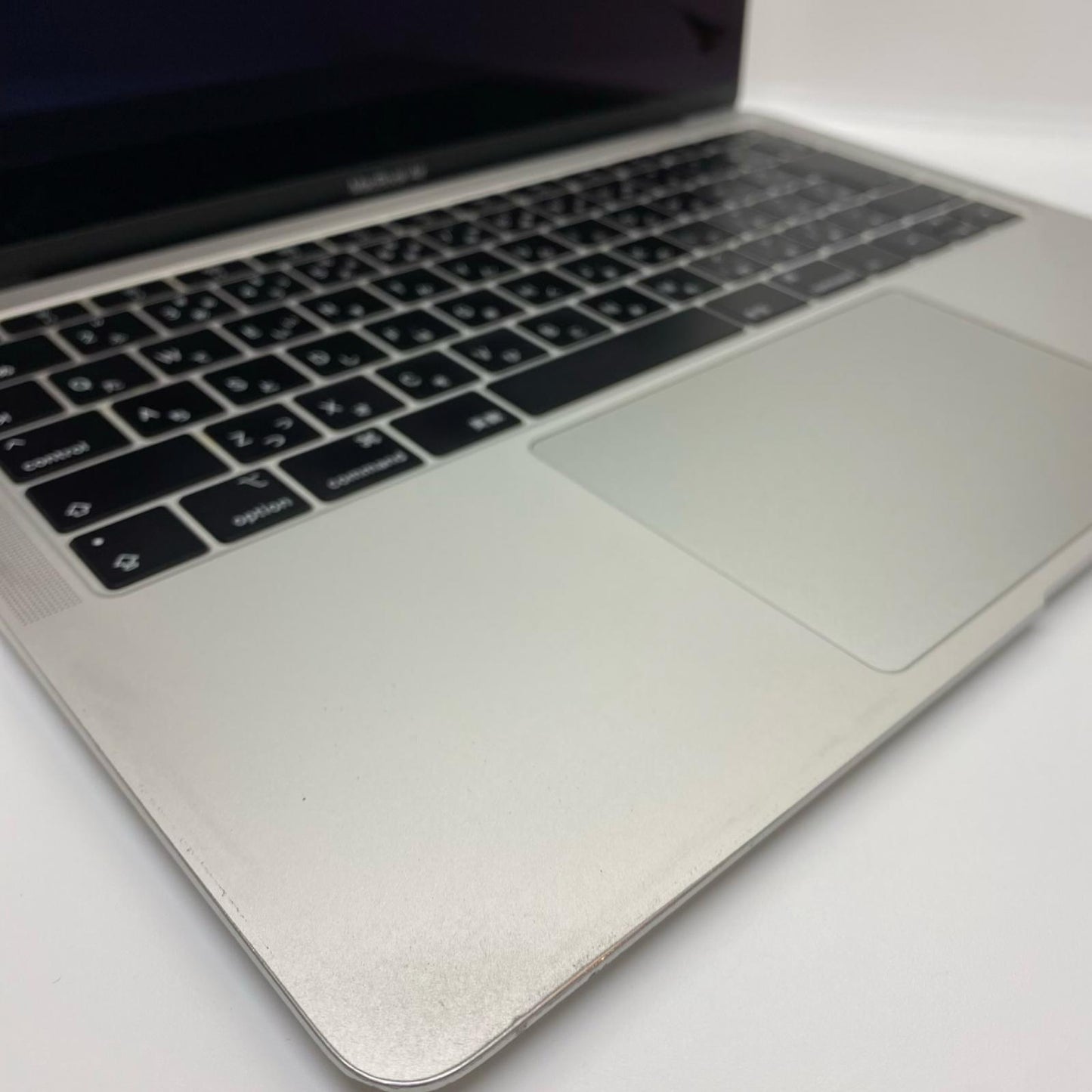 【全額返金保証】【最速発送】Apple MacBook Air 13インチ 2019 1.6 GHz Dual-Core Intel Core i5 8GB 256GB シルバー 動作確認済