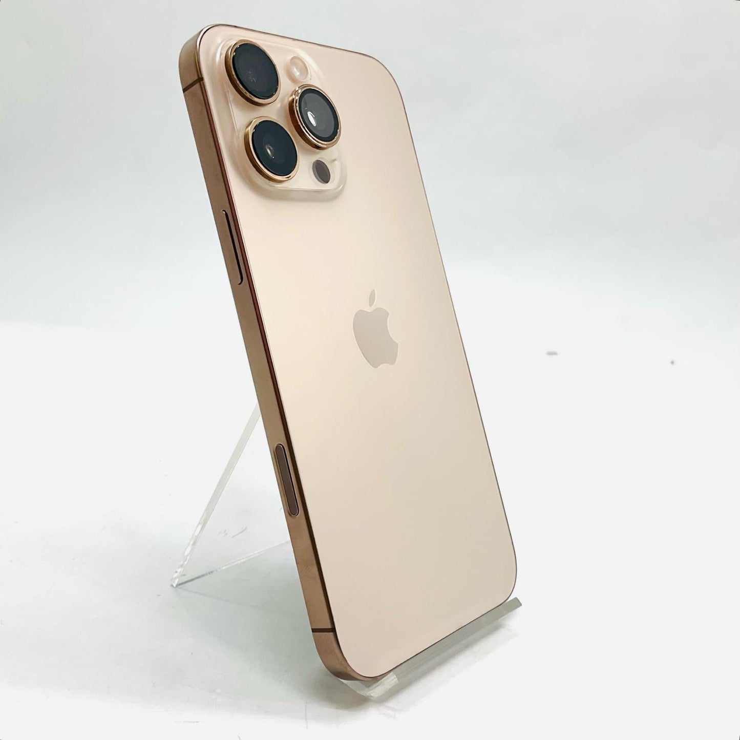 【最速発送】Apple iPhone iPhone 16 Pro Max 256GB Black Titanium SIMフリー【難有】 99%