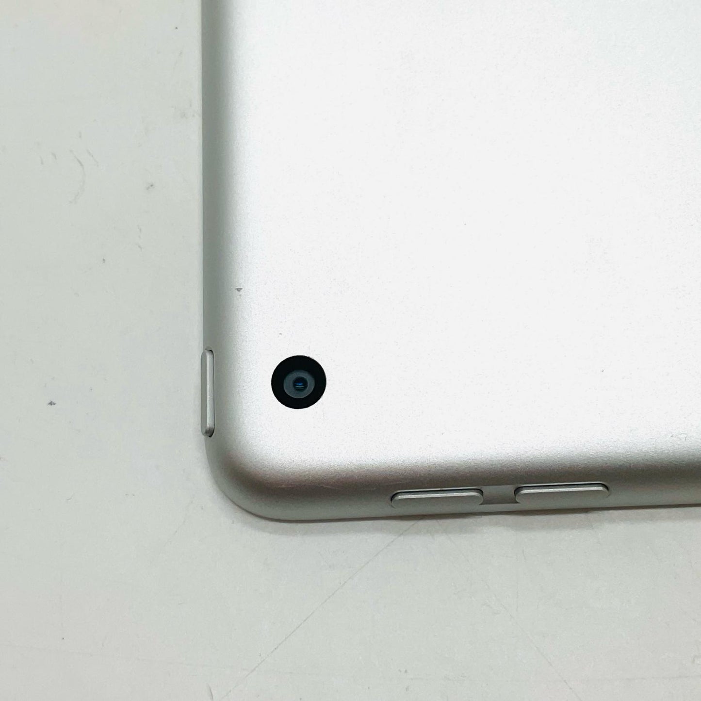 【最速発送】Apple iPad iPad 9 Wi-Fi 64GB Silver【難有】