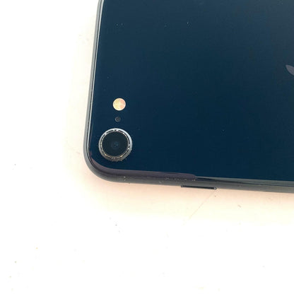 【全額返金保証】【最速発送】Apple iPhone iPhone SE (第3世代) 64GB Midnight au 白ロム 動作確認済 85%