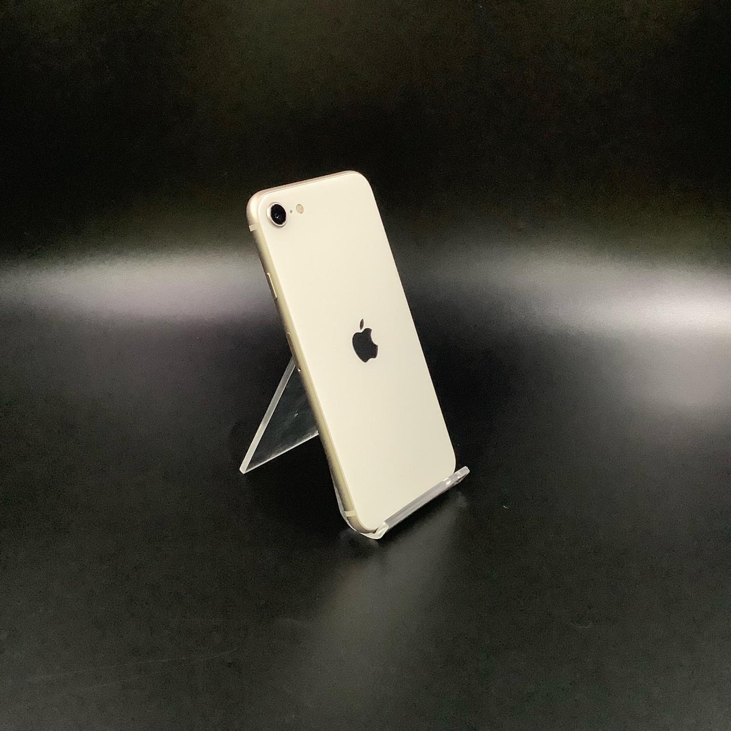 【全額返金保証】【最速発送】Apple iPhone iPhone SE (第3世代) 64GB Starlight au 白ロム 動作確認済 100%